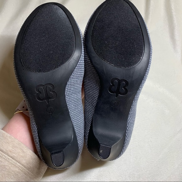 Betabrand Late to the Gate Heel Grey 7 - Picture 9 of 10